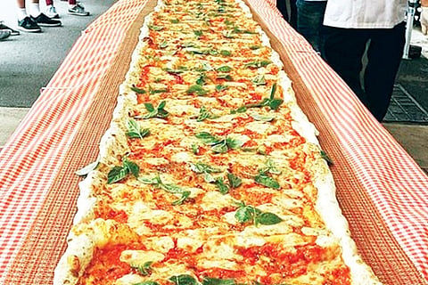 PIZZA