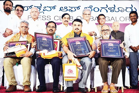 PRESS CLUB