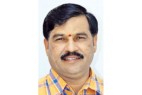 RAMDAS_1451878g