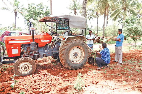 tractor