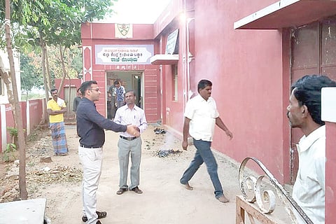 080220 Kotturu Tahasildar Visit Laibrady