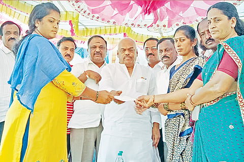 2 Srinivaspur - 1