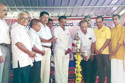 23 YLP 03 A-Yellapur Sankalpa Photo