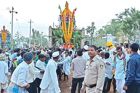28 GAJENDRAGAD 2
