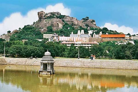 ADI CHUNCHANA GIRIm