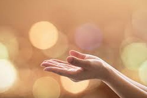 E 4