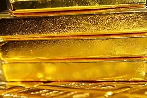 Gold 18 Feb 20