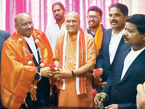 H25 Pramod Mutalik 1