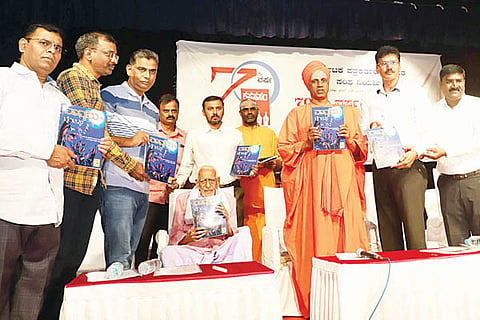 Journalist 15 Feb 20