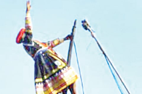 Mailara Lingeshwara Karnika