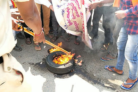 PROTEST