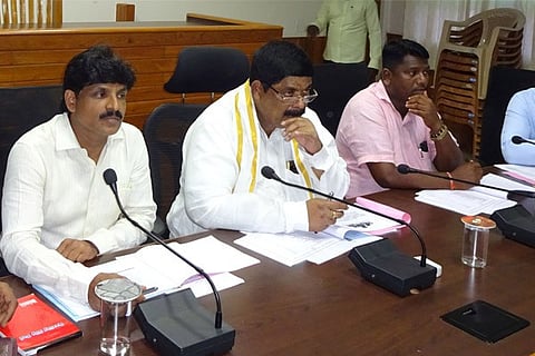 food minister