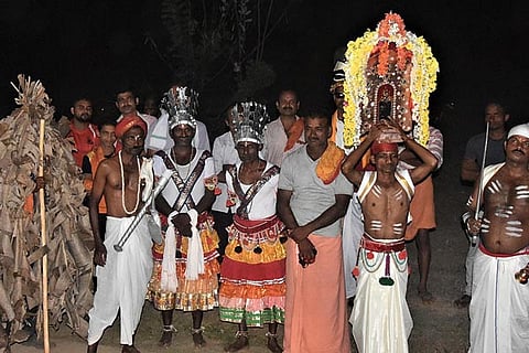 siddha vesha new