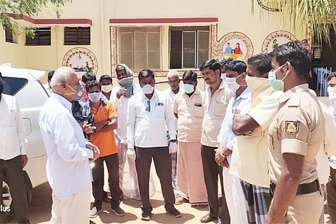 28032020 Yelburga MLA Halappa Achar Visit to Hospital