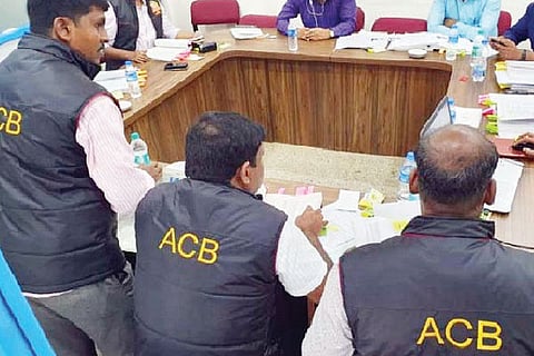 ACB 11