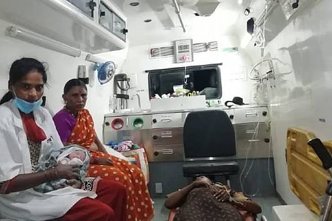 HSD AMBULANCE 30 (1)