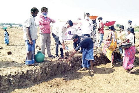 Kudligi Chowdapura Narega Work