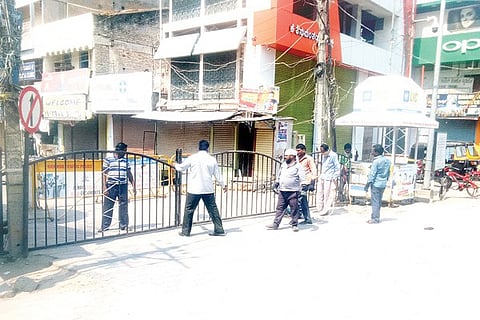 170420 Raichur City Barricade Apply