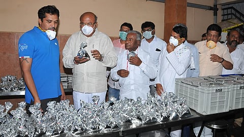 19Tmk_KPCC_TaskForce_01