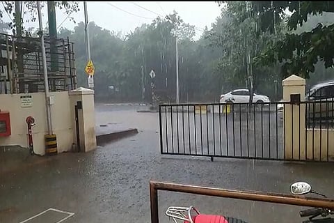 Heavy Rain In BNG 24 APR 20