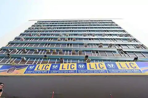 LIC