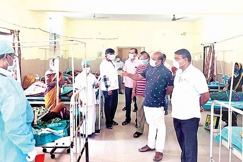 Lingasuguru Hospital Admit Vomiting People