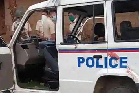 Police 21 april 20