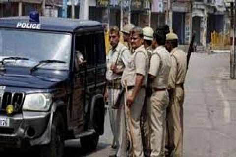 Police 25 APR 20