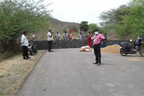 wall on road