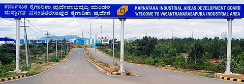 17Tmk_Ettinahole_Vasanthnarsapura_02