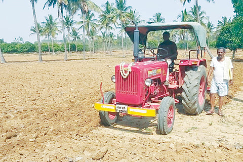 18 Nandagudi 2 Krushi Chatuvatike