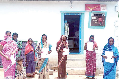 190520 B Ganeshkal Womens Protest aganist Alchohol