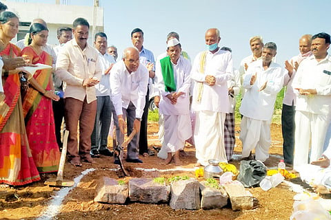 23052020 Kukanoor MLA Halappa Achar Bhoomi puja
