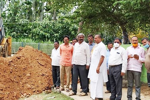 HLK MLA JCB 16