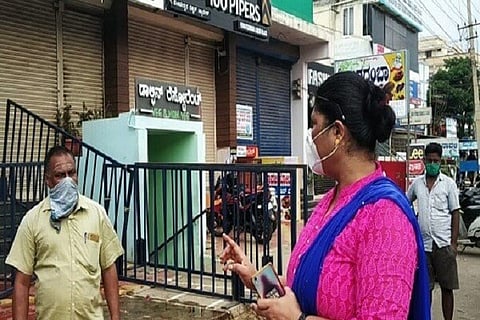 Haveri Liquor Shop 4 MAY 20