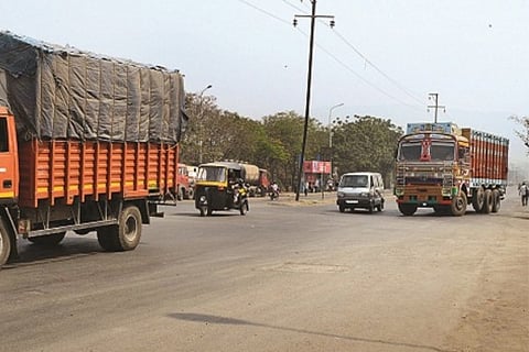 Lorry 4 may 20