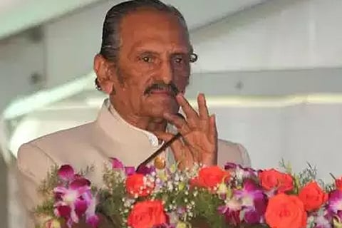 Nisar Ahmed 14 May 290