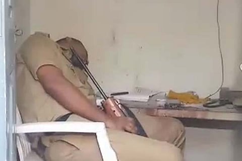 Police 6 ay 20