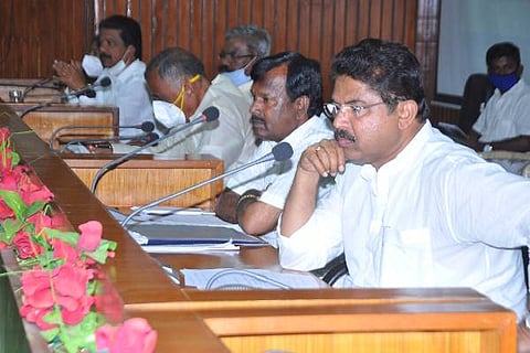 ctd 27 revenu minister