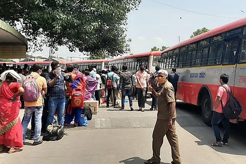 free bus-lock down