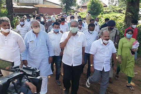 suresh kumar visit devalakere