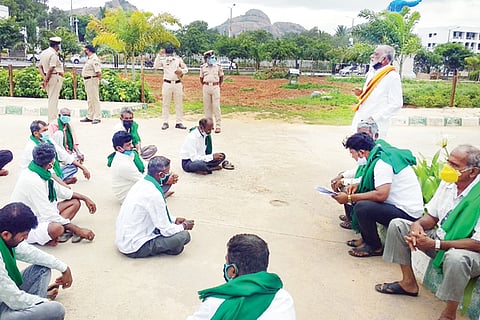 15-06-rama-protest