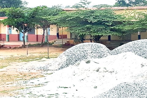Hadagali School Compund Stone Storage
