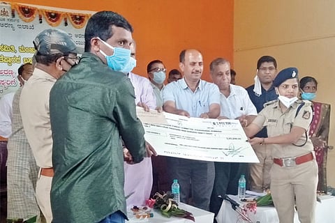 1SIRSI1