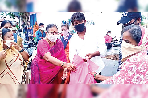 Balageri Villagers Kit Issue