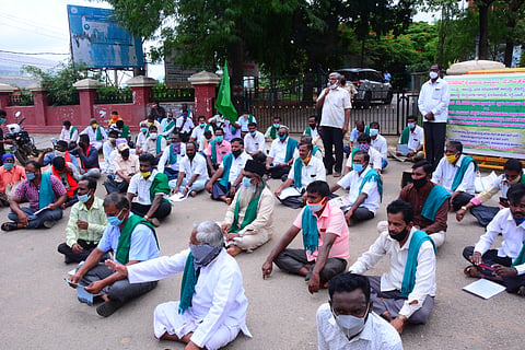 29TMK_Raitha_Protest3