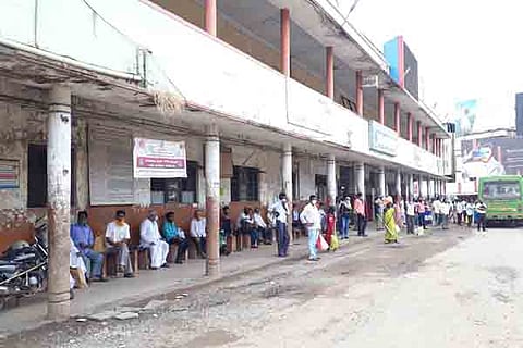 H1 Bus stand 2