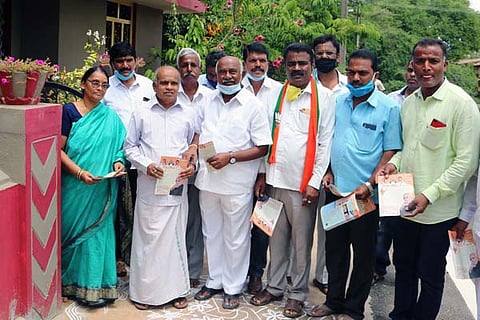 HUN-JUNE-8-2(BJP DOOR TO DOOR CAMPAIGN)