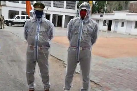 Jhansi police- PPE Kit