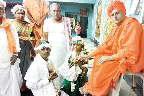 Kampli Shivacharya Swamiji Lingadeksha